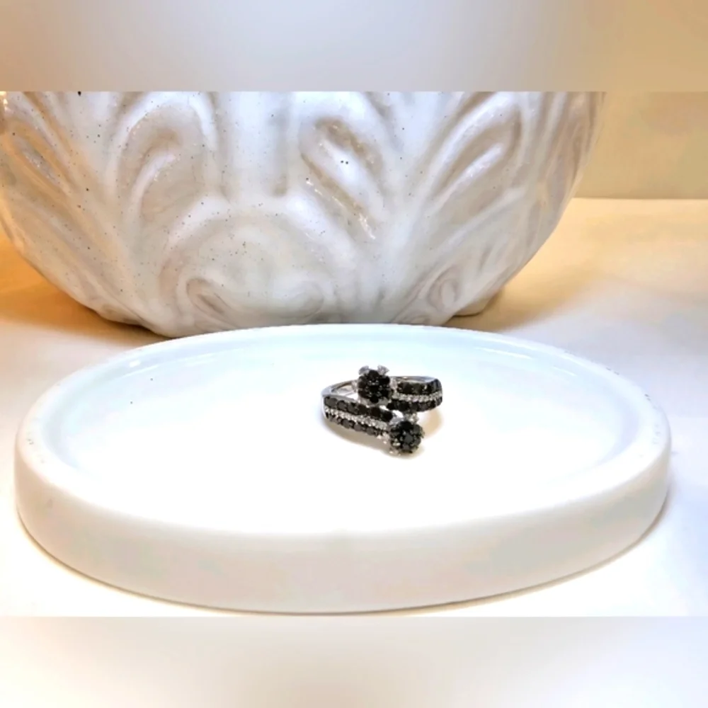 Sterling Silver Black Spinel & White CZ Bypass Ring Size 7